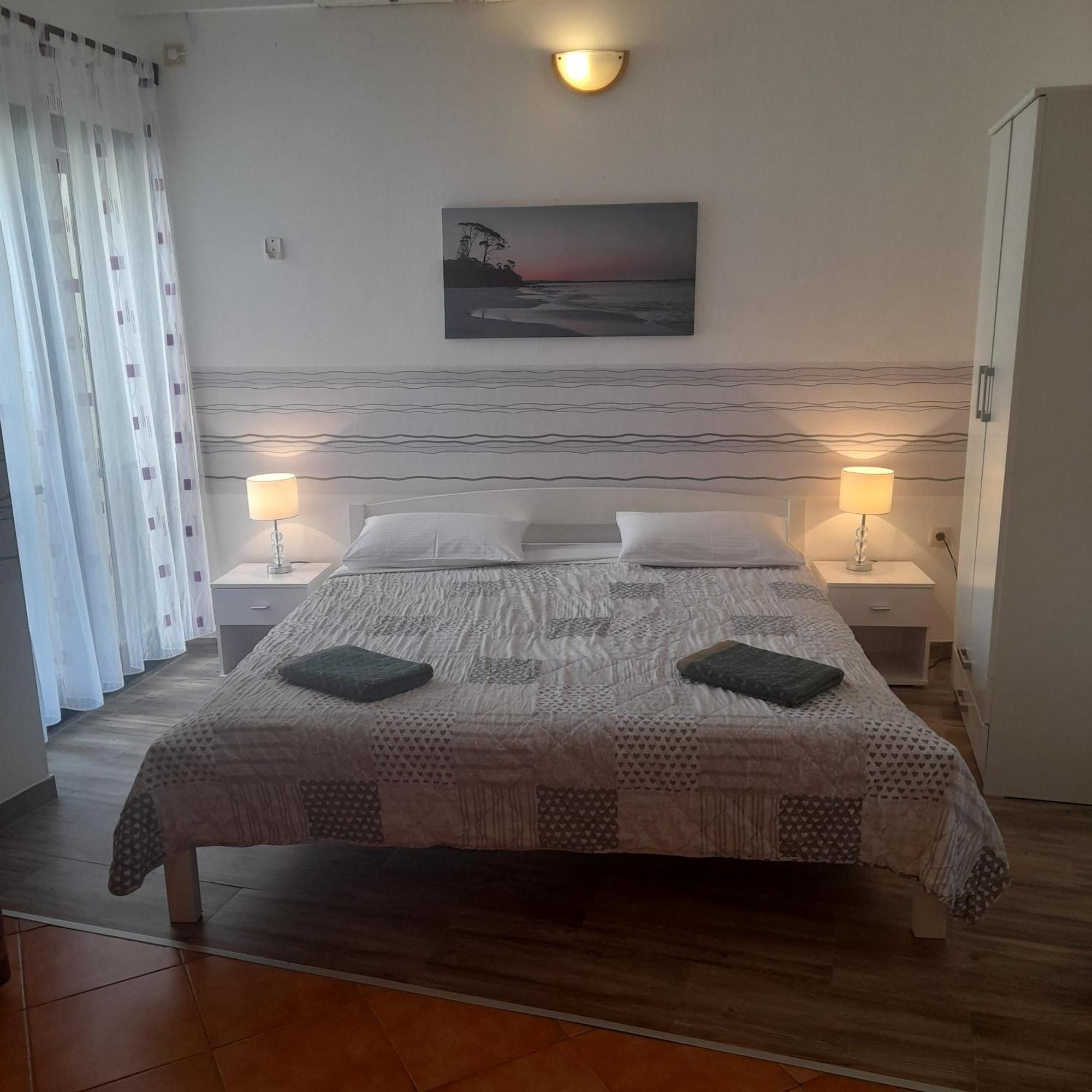 Beach Pearl 1 Jesenice  Dış mekan fotoğraf